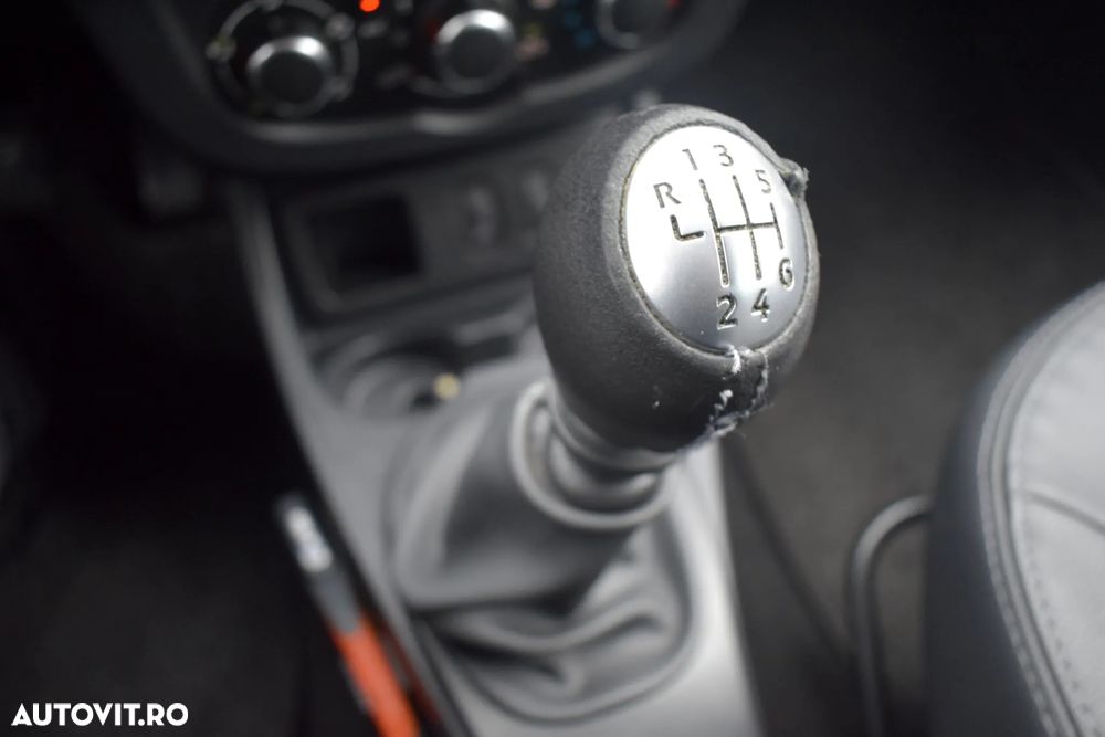 Dacia Duster 1.2 TCe Prestige jante 17" - 21