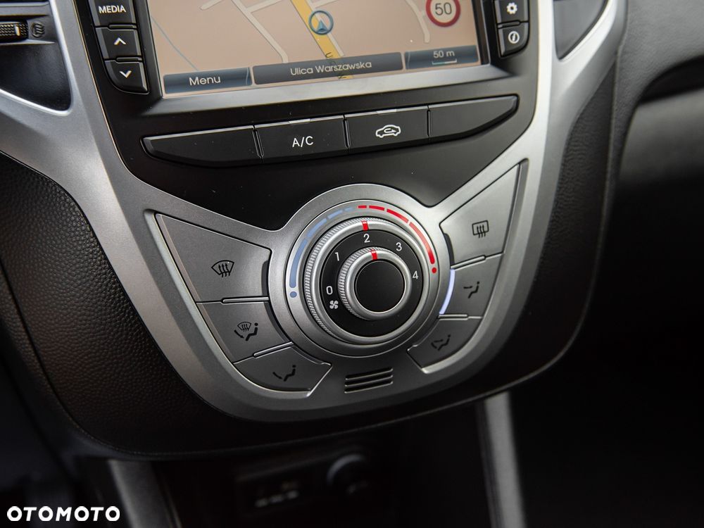 Hyundai ix20 - 23