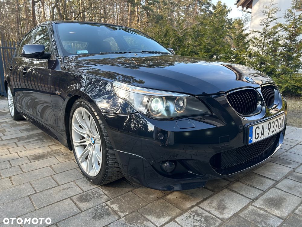 BMW Seria 5 525i - 1