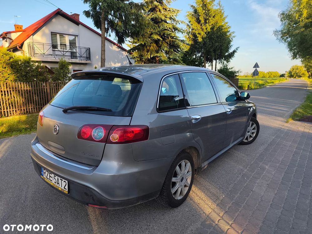 Fiat Croma 1.9 JTD Active - 2