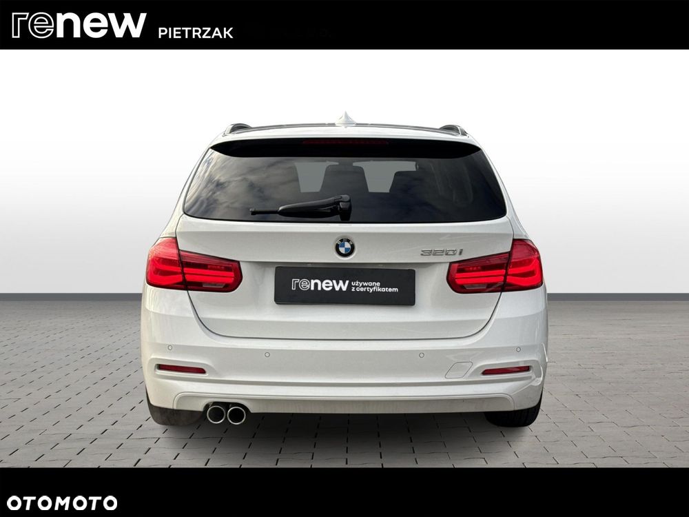 BMW Seria 3 320i GPF Advantage - 4
