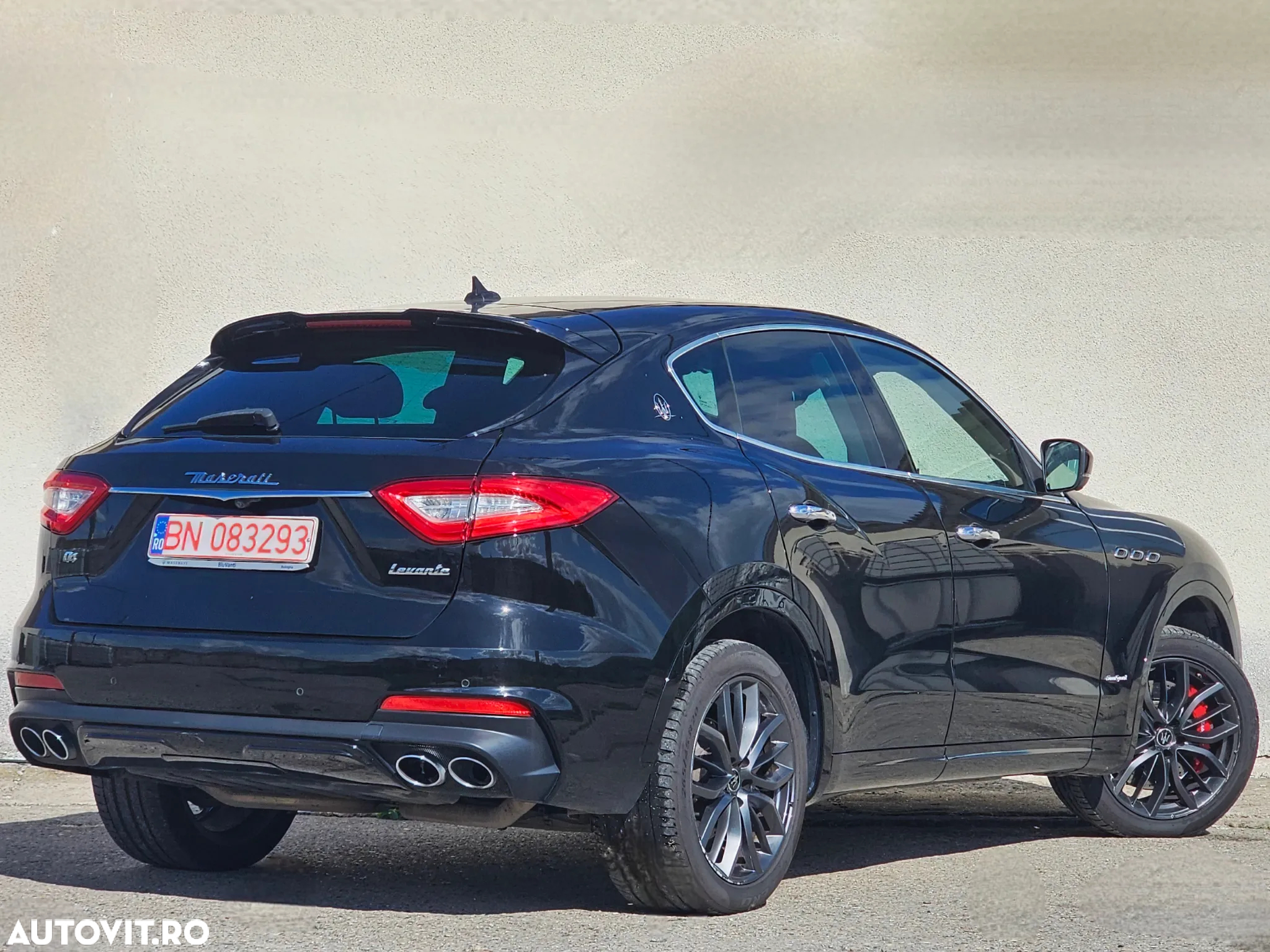Maserati Levante - 4
