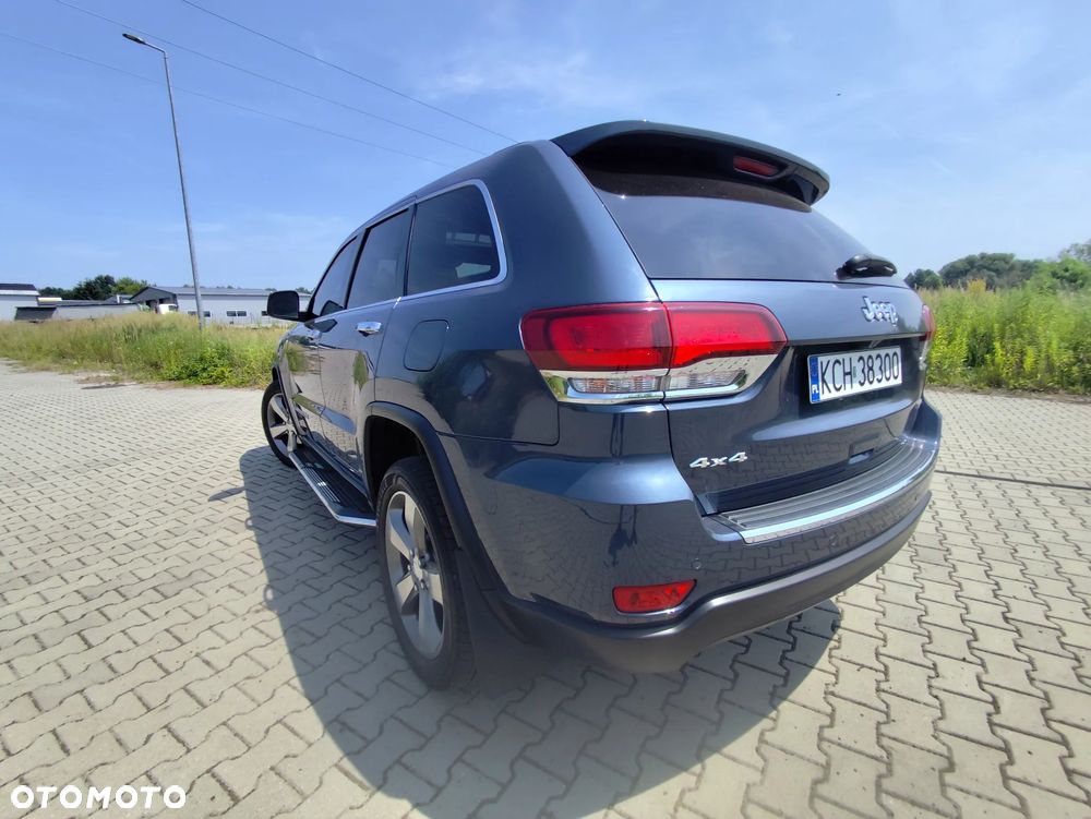Jeep Grand Cherokee - 4