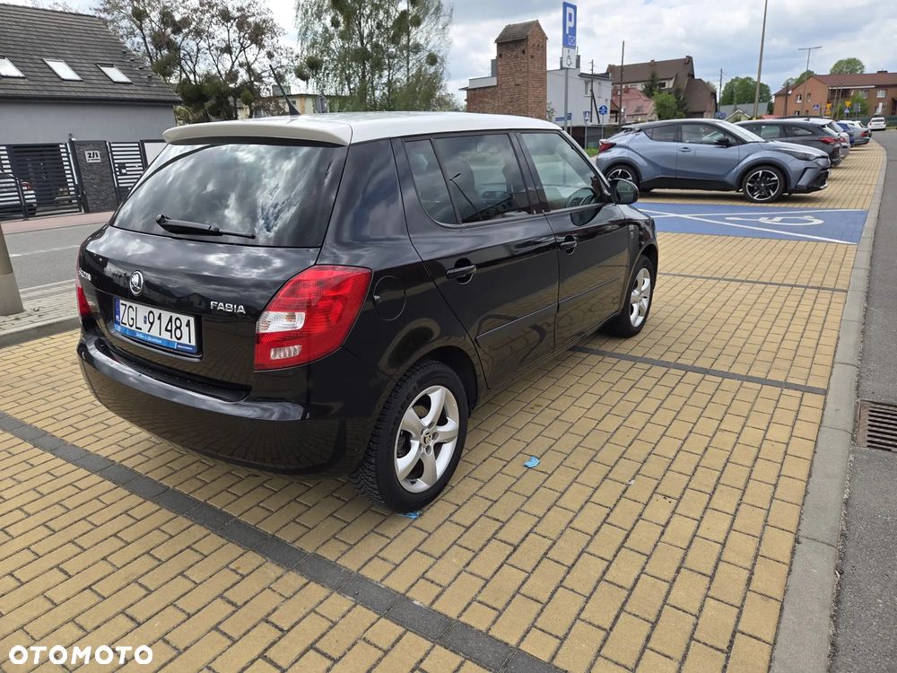 Skoda Fabia 1.2 TSI Family - 8