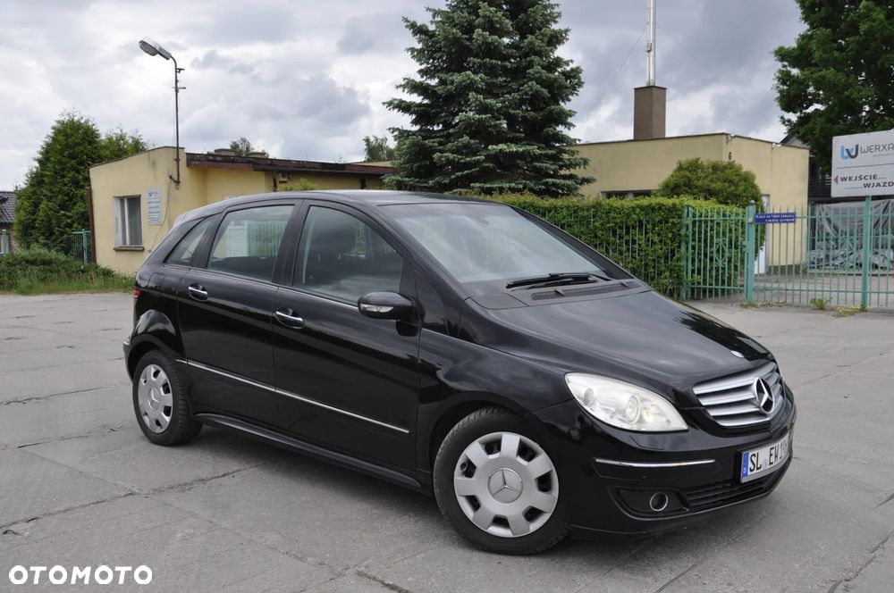 Mercedes-Benz Klasa B 180 CDI Autotronic - 11