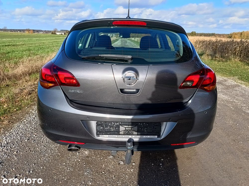 Opel Astra IV 1.4 T Cosmo S&S - 18