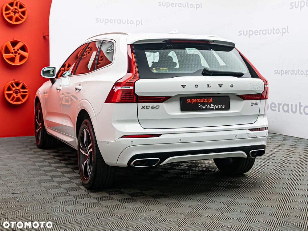Volvo XC 60 D4 R-Design - 28