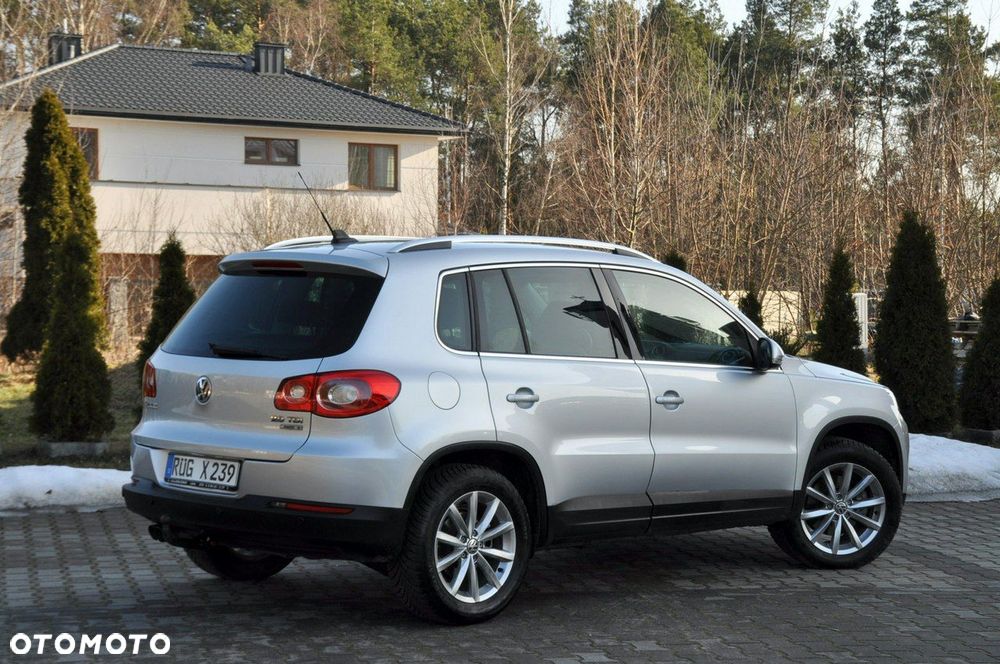 Volkswagen Tiguan - 5