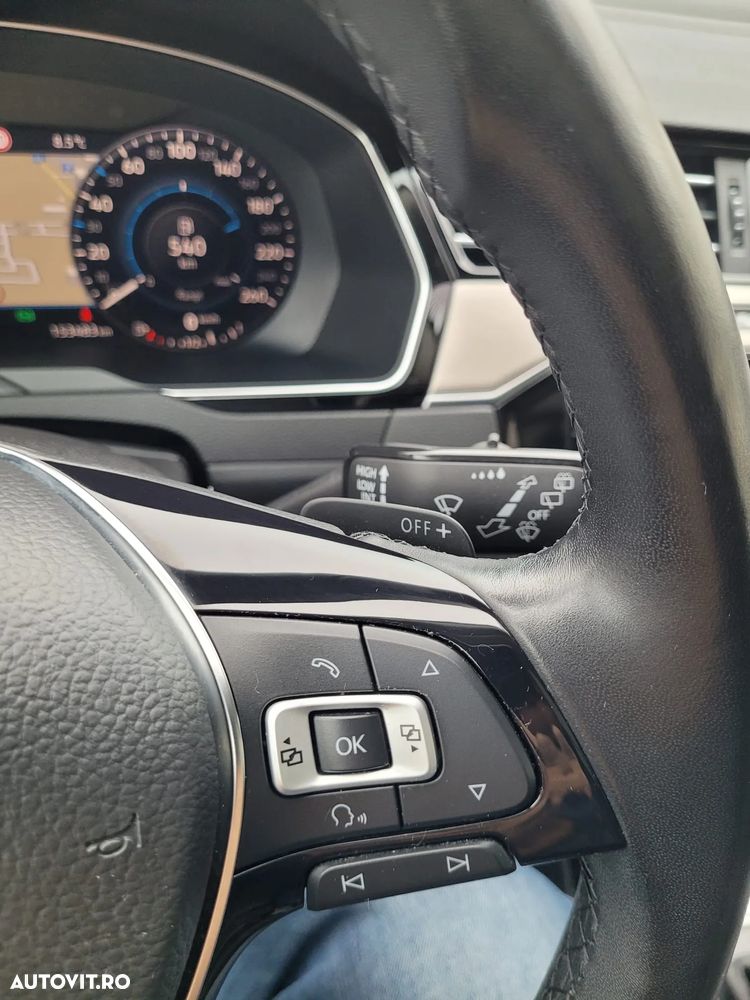 Volkswagen Passat Variant 2.0 TSI DSG 4Motion Highline - 22