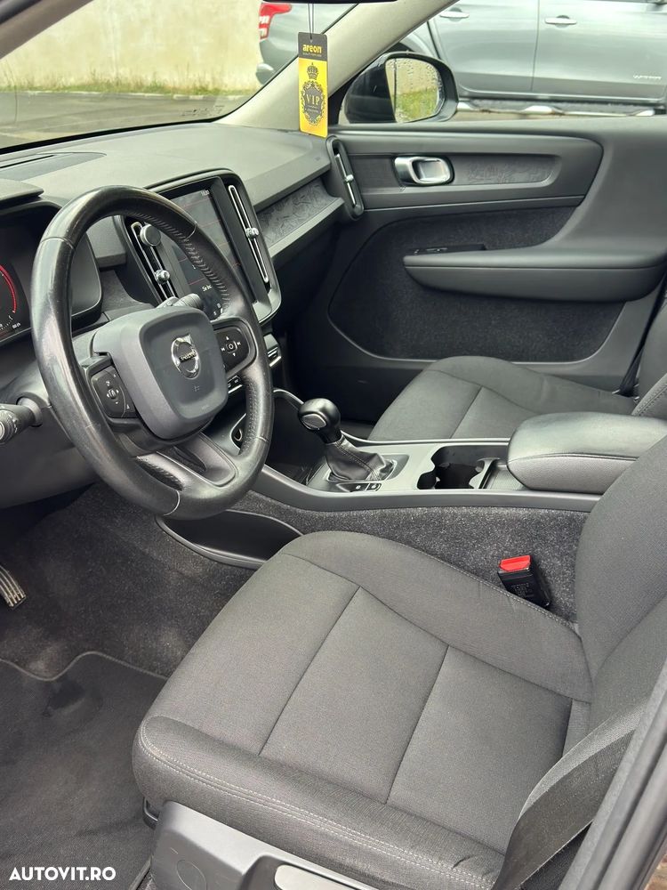 Volvo XC 40 - 4