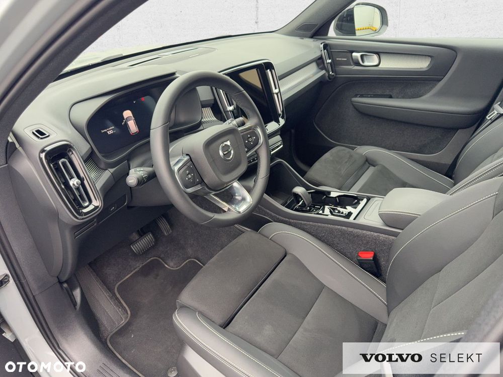 Volvo XC 40 - 11