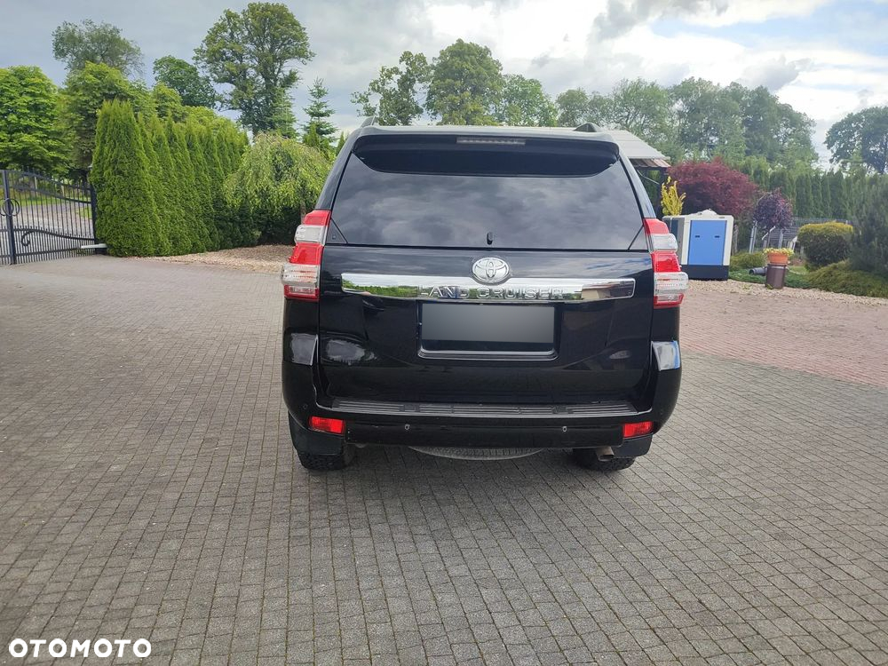 Toyota Land Cruiser LC 2.8 D-4D Prado - 6