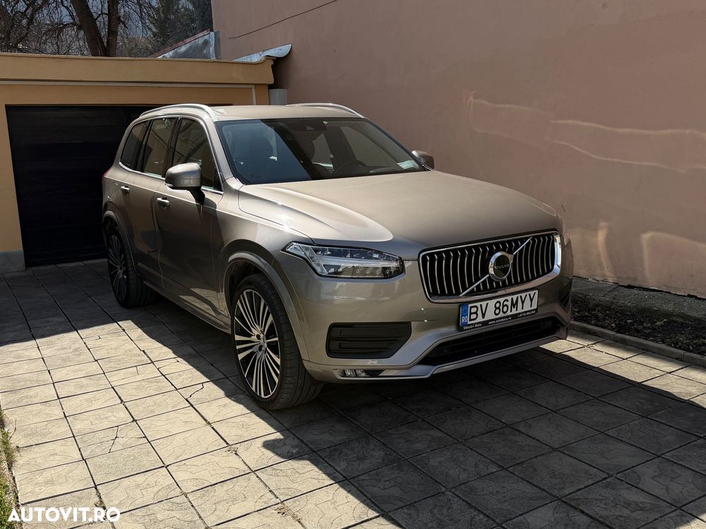 Volvo XC 90 B5 D AWD Geartronic Momentum - 9