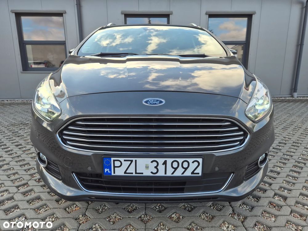 Ford S-Max