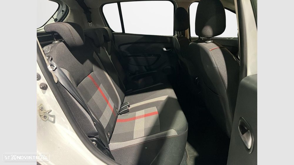 Dacia Sandero 0.9 TCe Stepway - 17