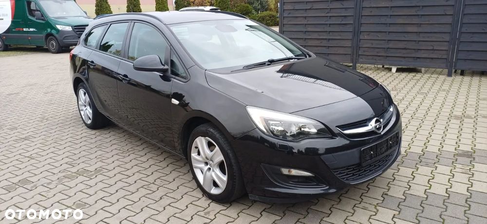 Opel Astra IV 1.4 Enjoy EU6 - 1