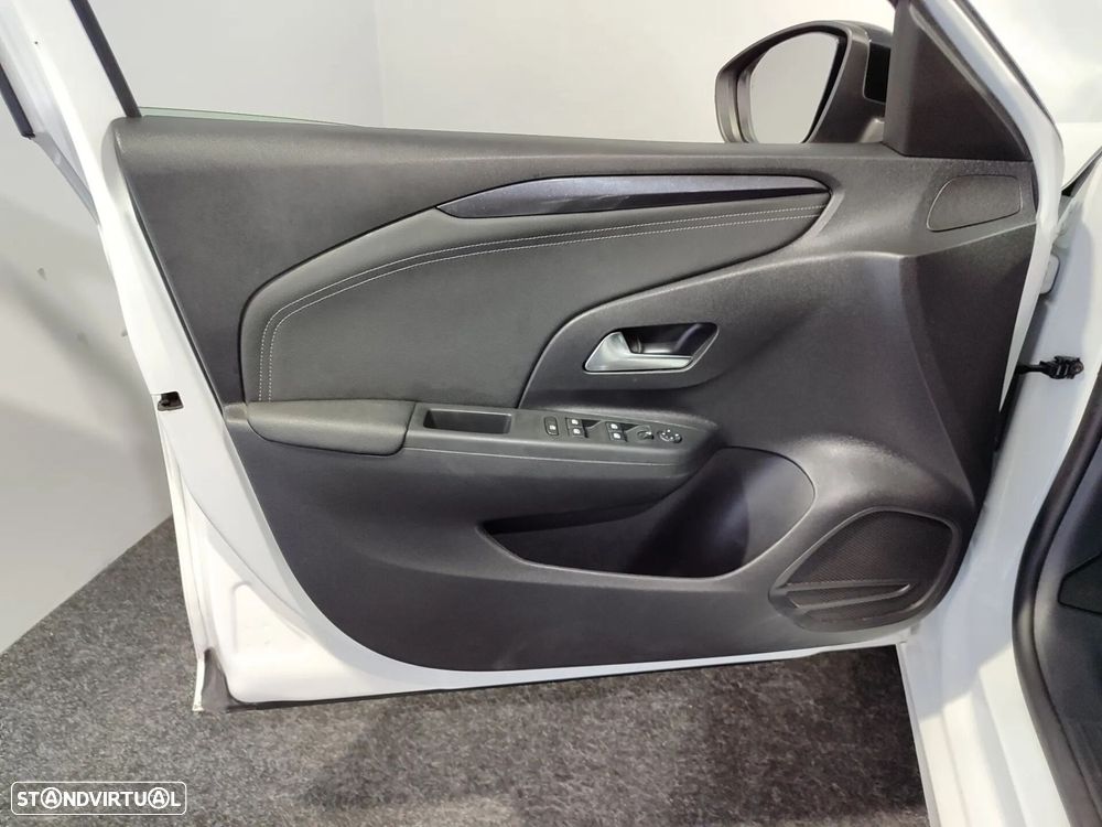 Opel Corsa 1.2 T GS - 35