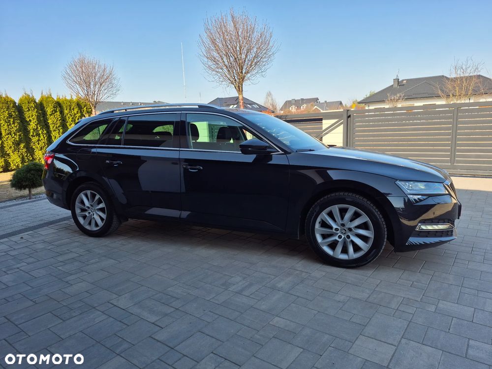 Skoda Superb 2.0 TDI SCR 4x4 Style DSG - 28