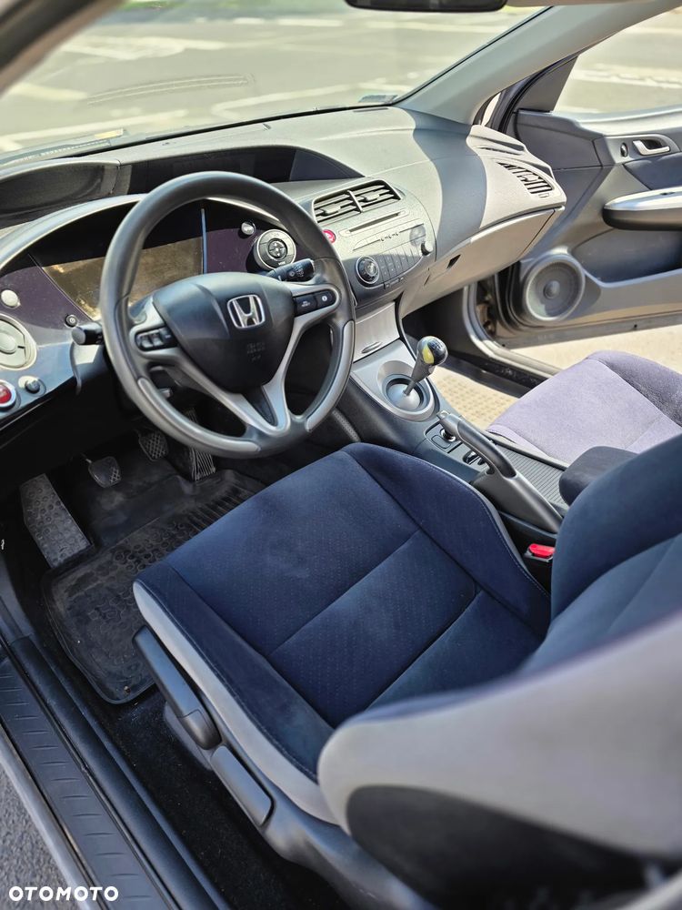 Honda Civic 1.8i-VTEC Comfort - 21