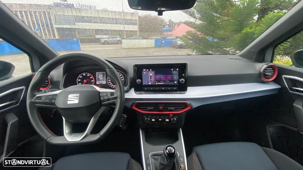 SEAT Arona 1.0 TSI FR - 27