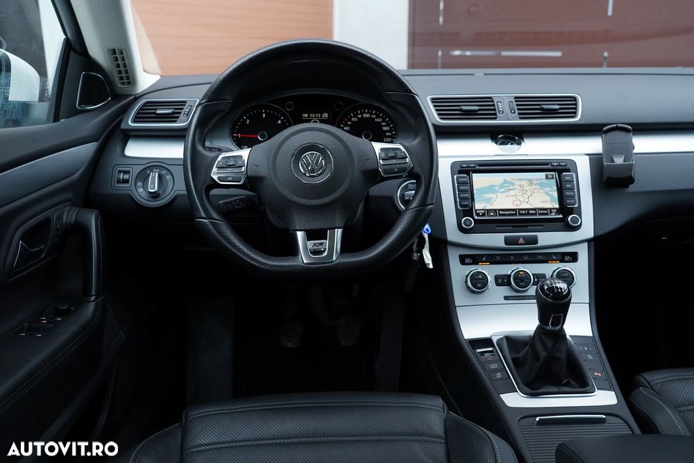 Volkswagen Passat CC 2.0 TDI BlueMotion Technology Exclusive - 12