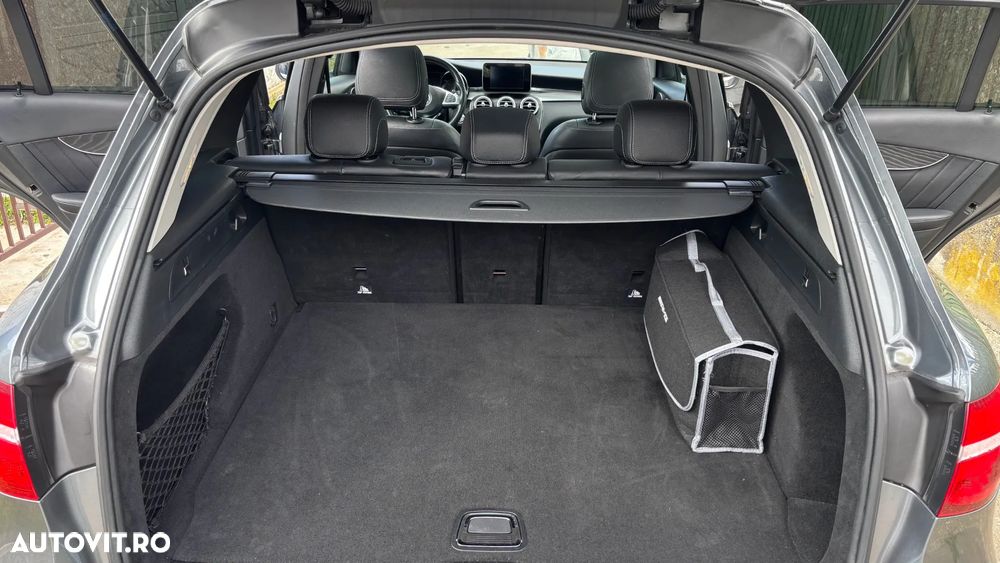 Mercedes-Benz GLC - 10