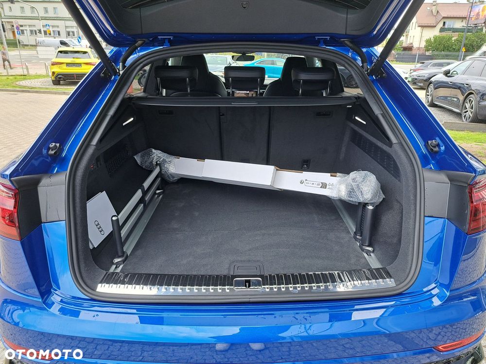 Audi RS Q8 - 6