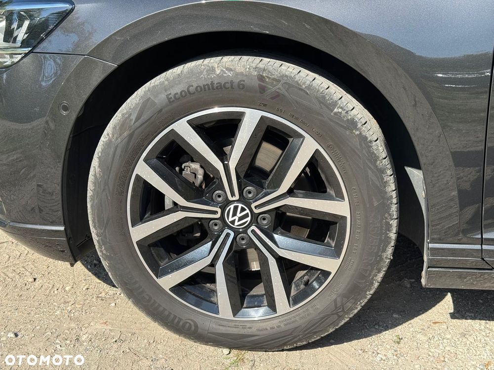 Volkswagen Passat 2.0 TDI SCR Style DSG - 35
