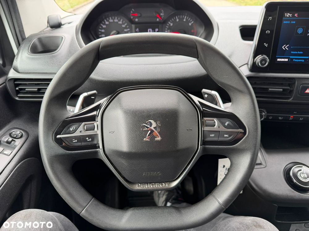 Peugeot PARTNER - 17