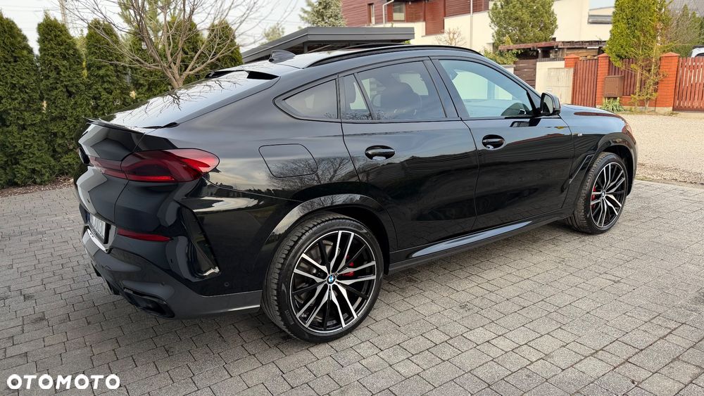 BMW X6 xDrive40d - 9