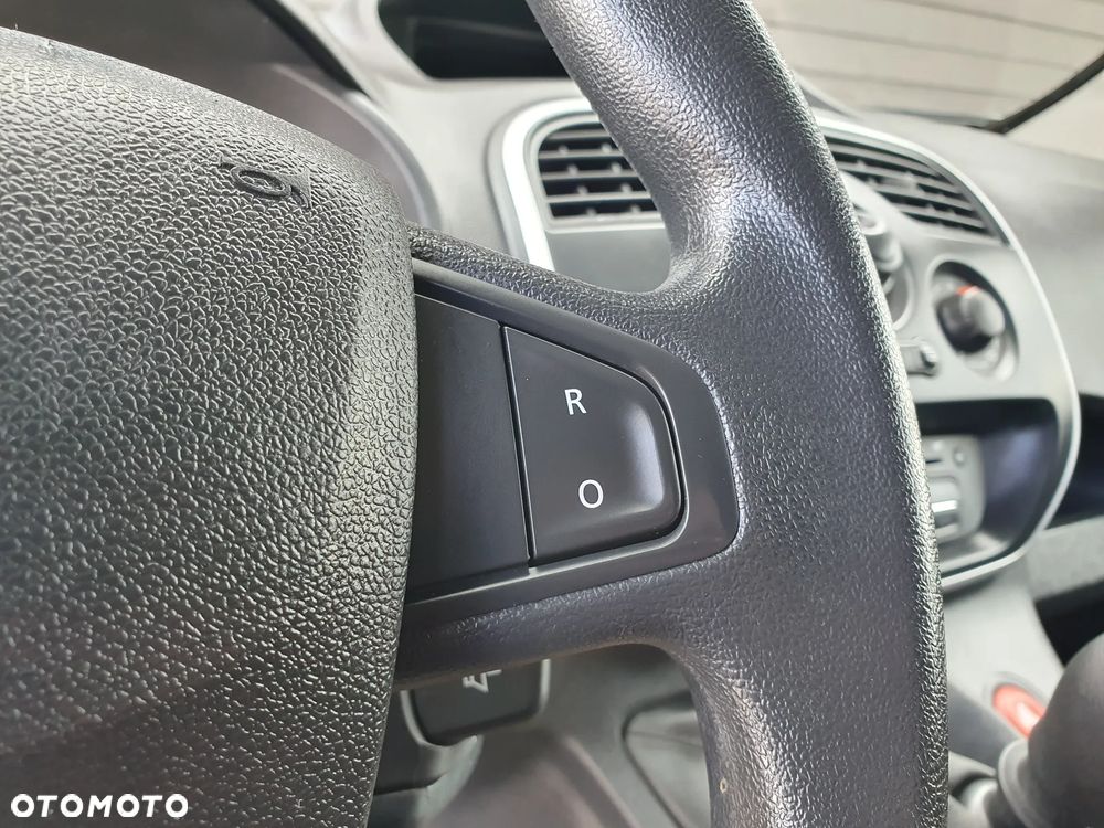 Renault KANGOO - 29