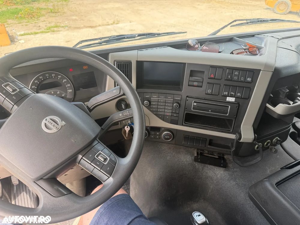 Volvo FM410 6X2 PUTZMEISTER 20M AN 2014 - 10