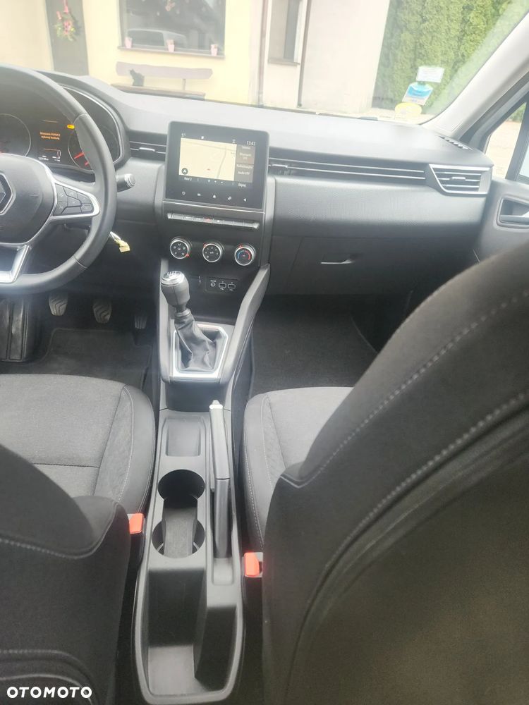 Renault Clio BLUE dCi 85 EXPERIENCE - 10