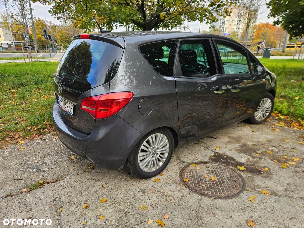 Opel Meriva 2012 photo 4