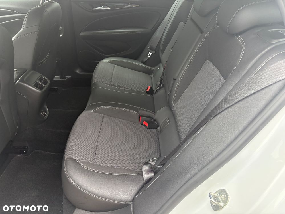 Opel Insignia 2.0 CDTI Ultimate S&S - 20