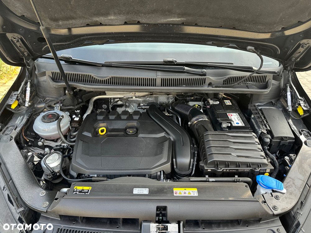 Volkswagen Touran 1.5 TSI ACT OPF DSG Highline - 21