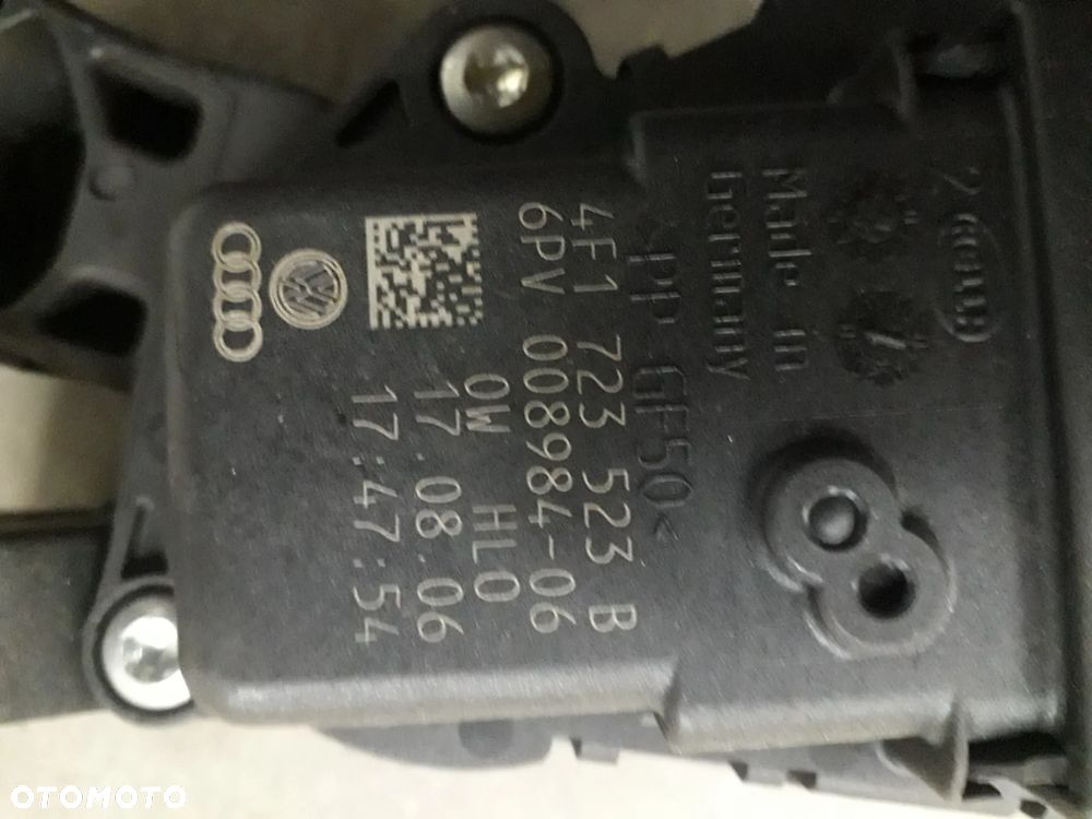 pedał potencjometr gazu 4F1723523B A6 C6 2.0 2.4 3.2 - 2