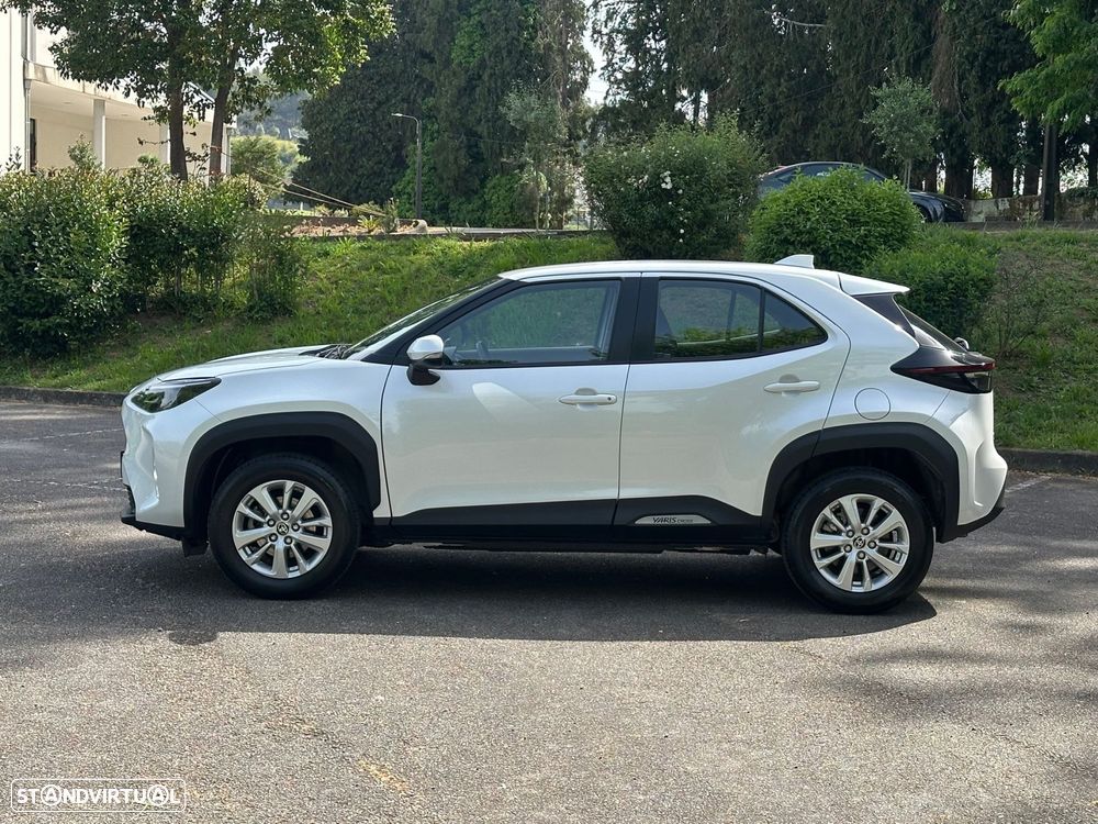 Toyota Yaris Cross 1.5 HDF Comfort Plus - 16