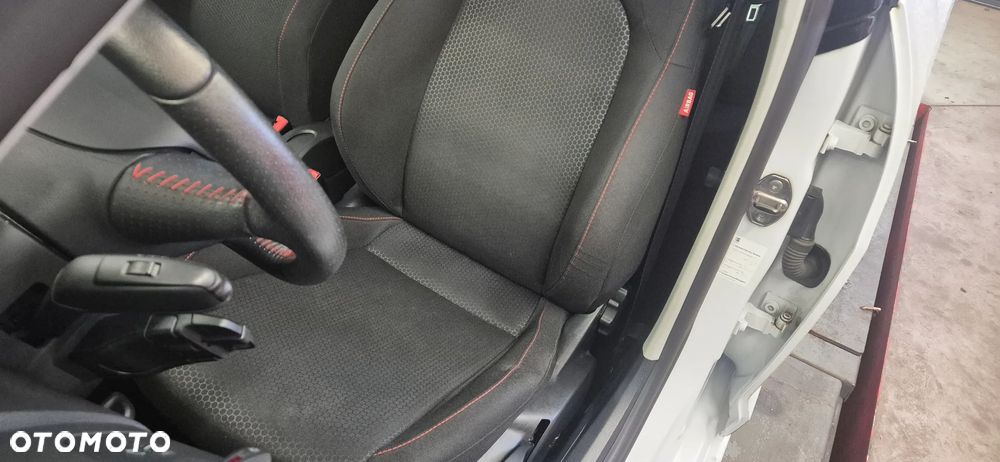 Seat Ibiza 1.2 TSI FR - 11