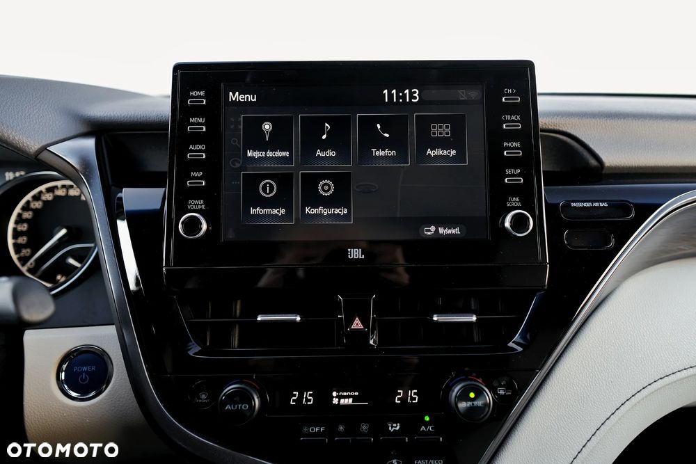 Toyota Camry 2.5 Hybrid Executive CVT - 26