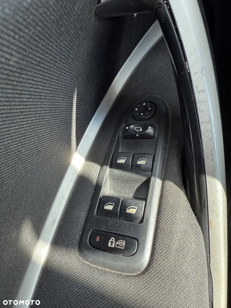 Citroën C5 2.0 HDi Exclusive - 8