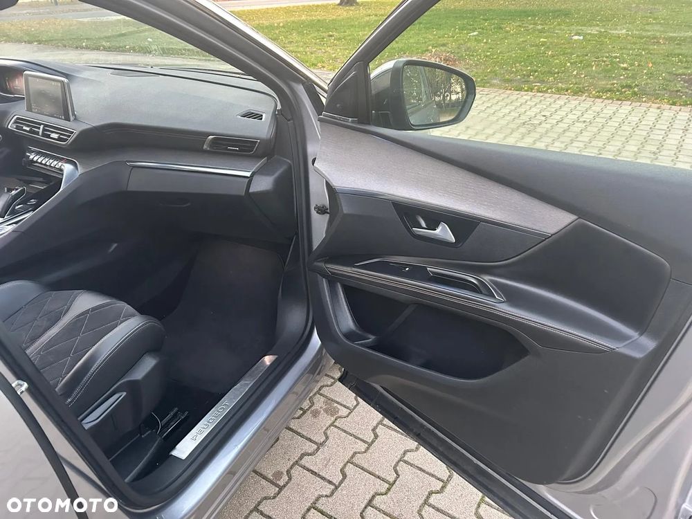 Peugeot 5008 BlueHDI 180 EAT6 GT - 16