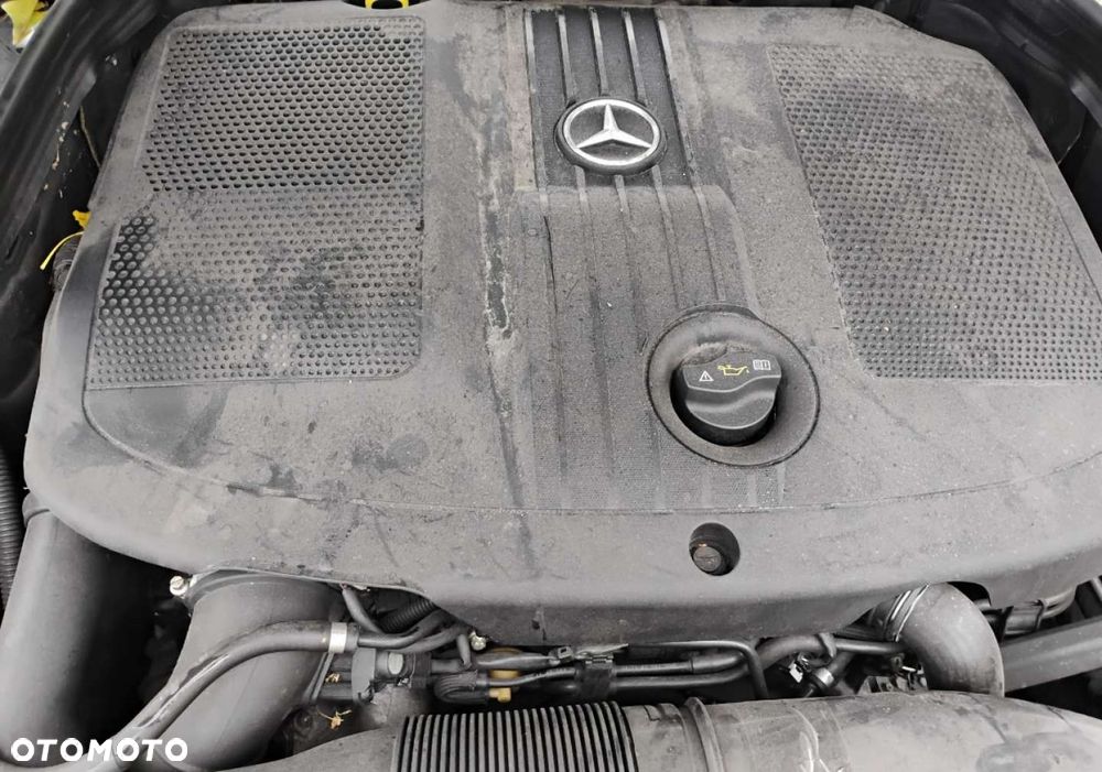 Mercedes-Benz Klasa E - 22