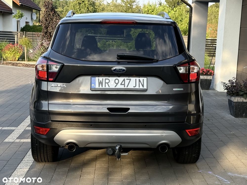 Ford Kuga 1.5 EcoBoost 2x4 ST-Line - 6