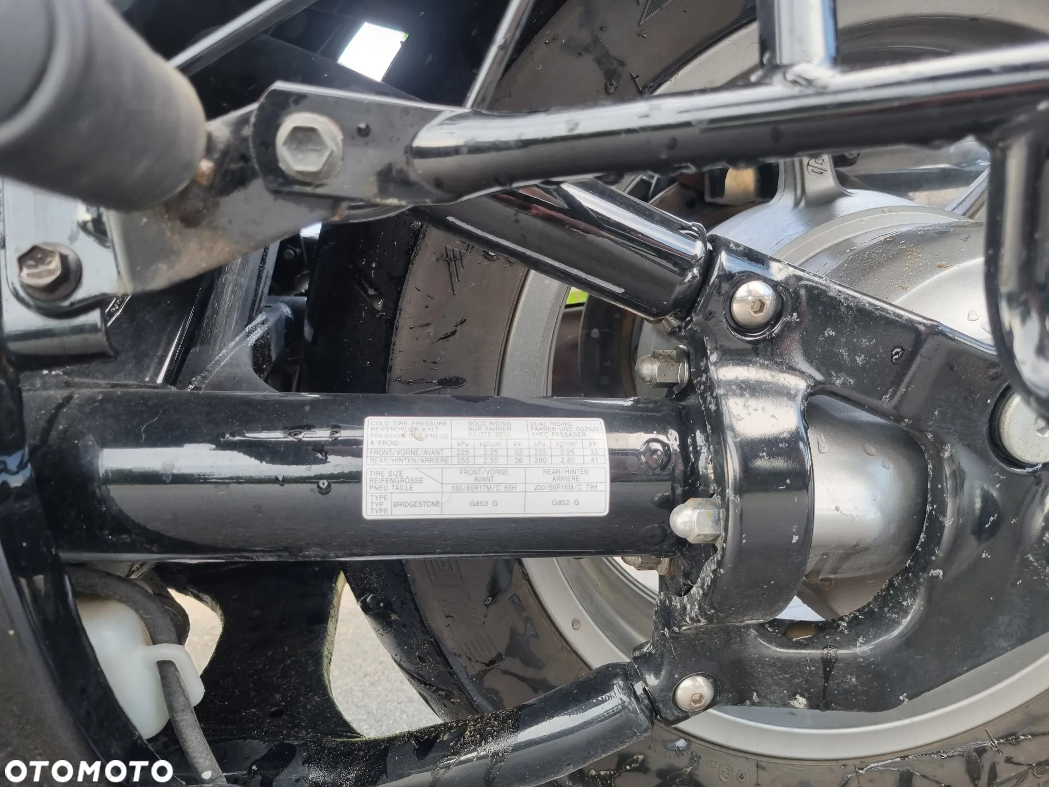 Suzuki VL 1500 Intruder LC - Boulevard C90 - 23