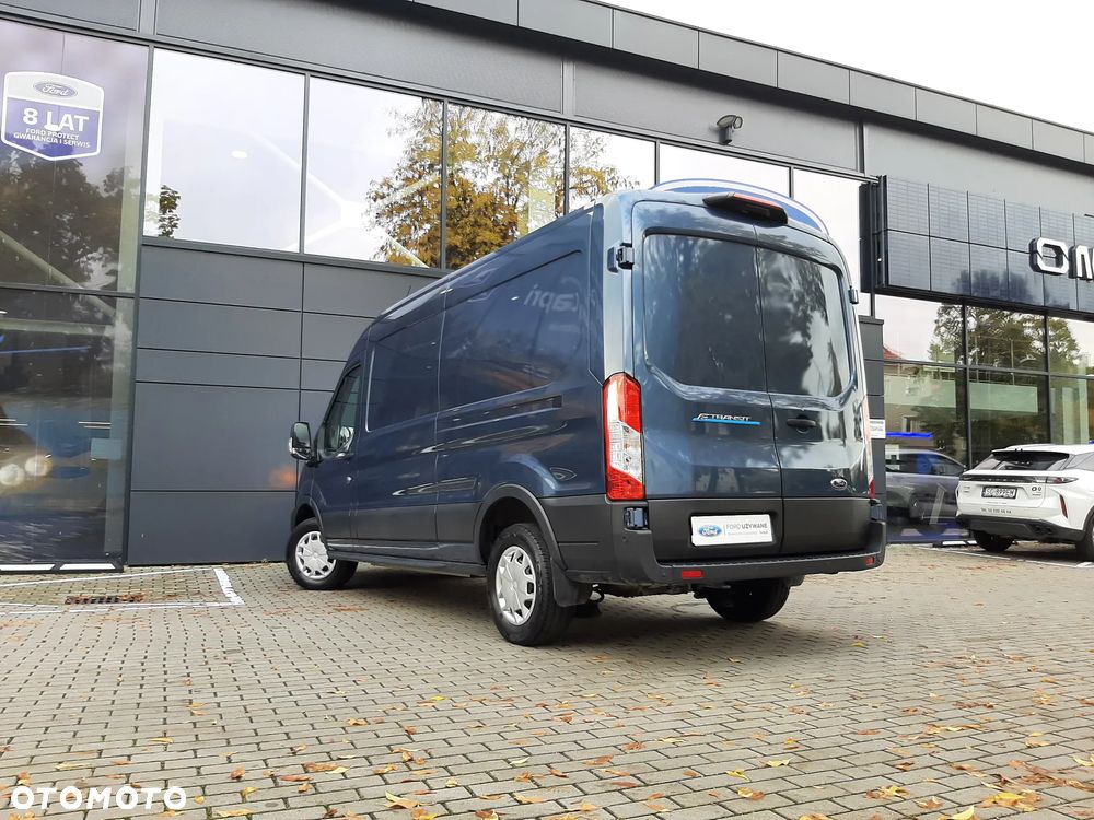 Ford Transit - 10
