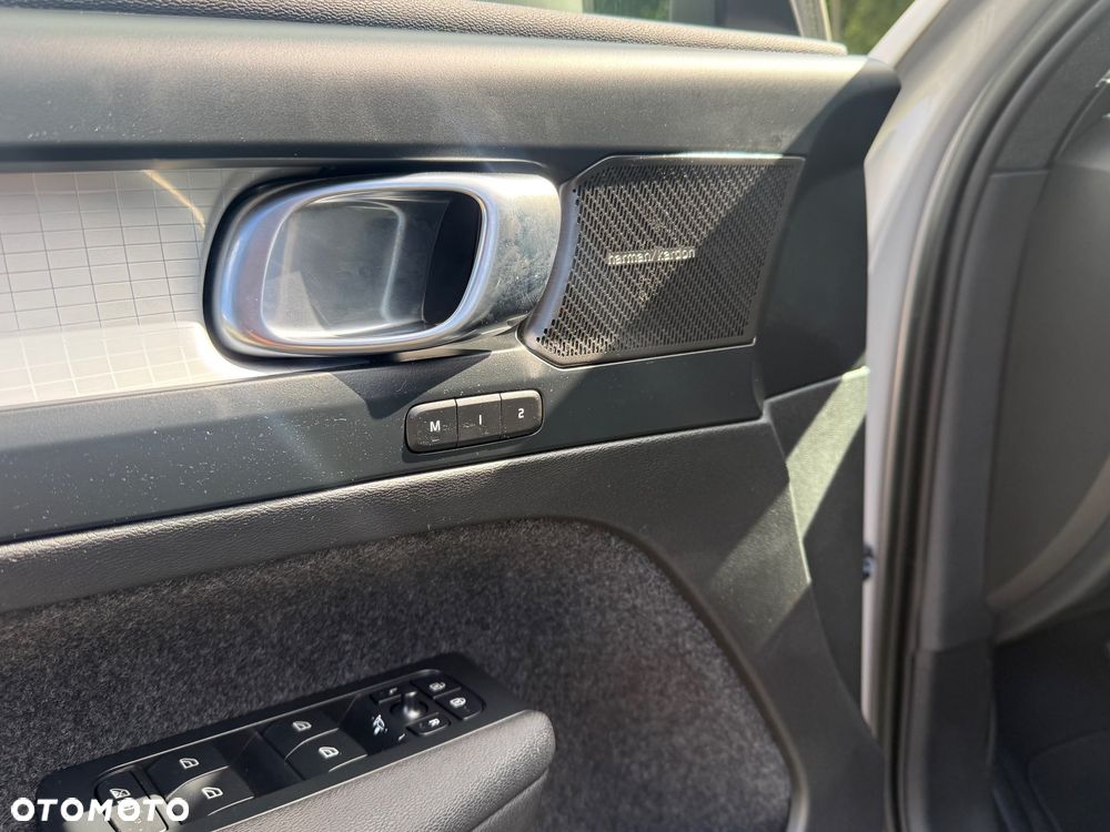 Volvo XC 40 T4 Recharge DKG Plus Bright - 18