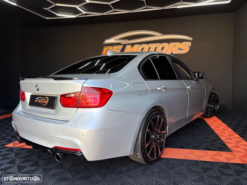 BMW 318 d Aut. Sport Line - 31