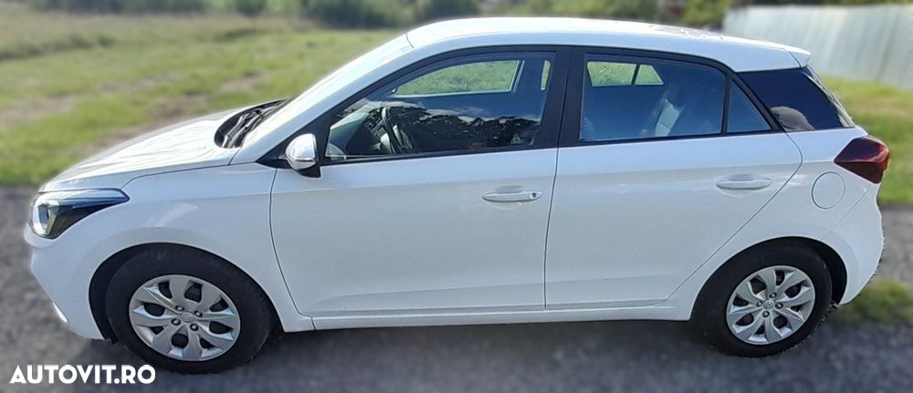 Hyundai i20 1.2 L 84CP 5DR Comfort - 2