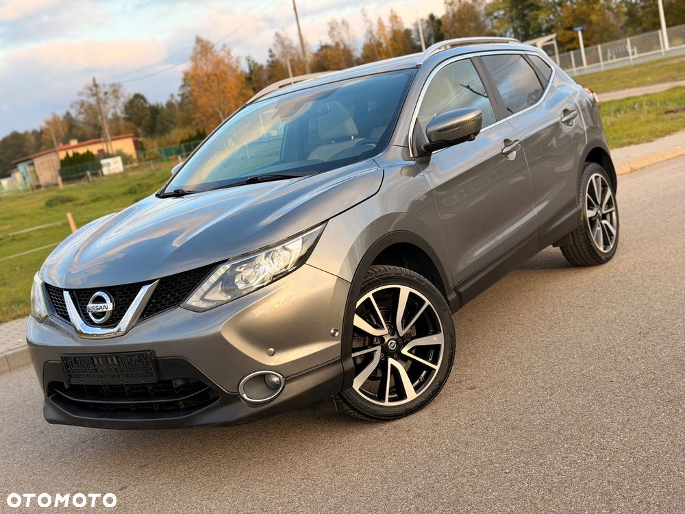 Nissan Qashqai 1.6 DCi Tekna+ - 1